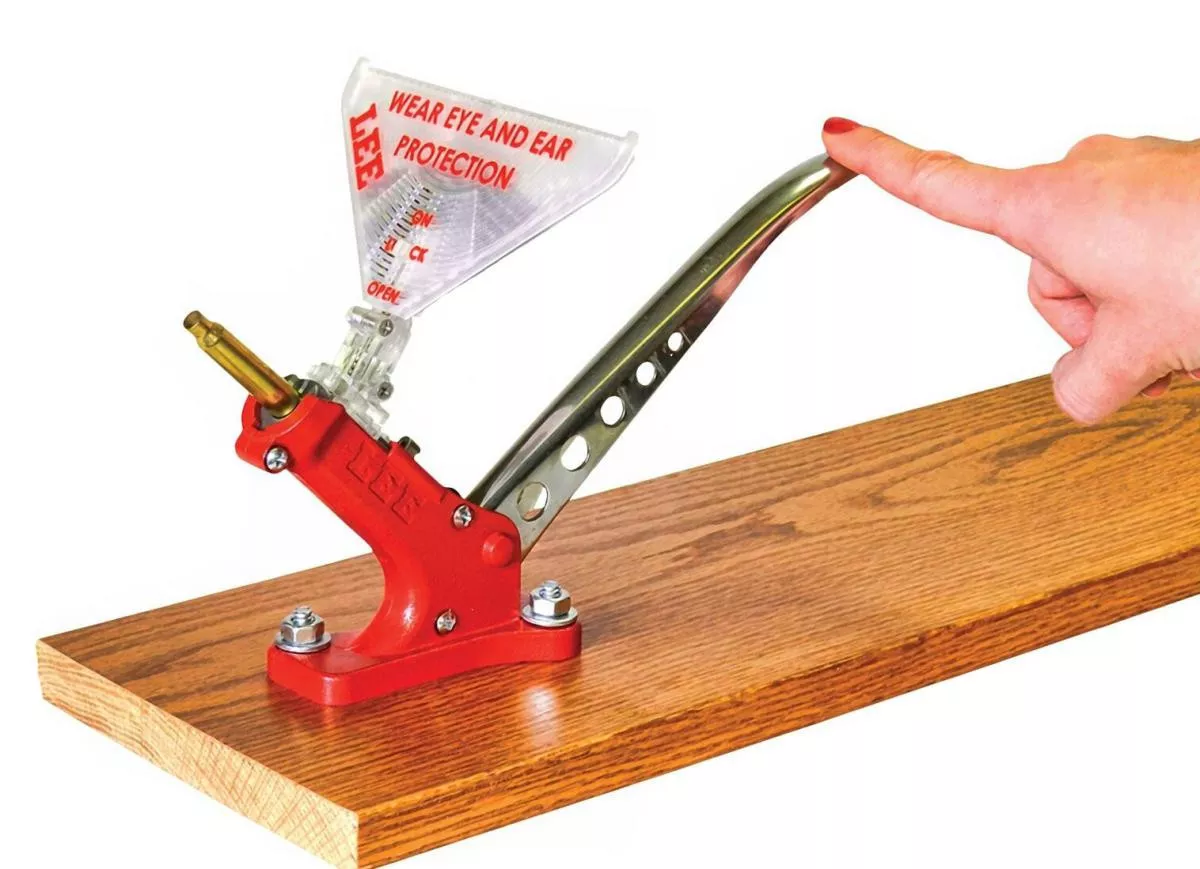 Lee Auto Bench Prime
