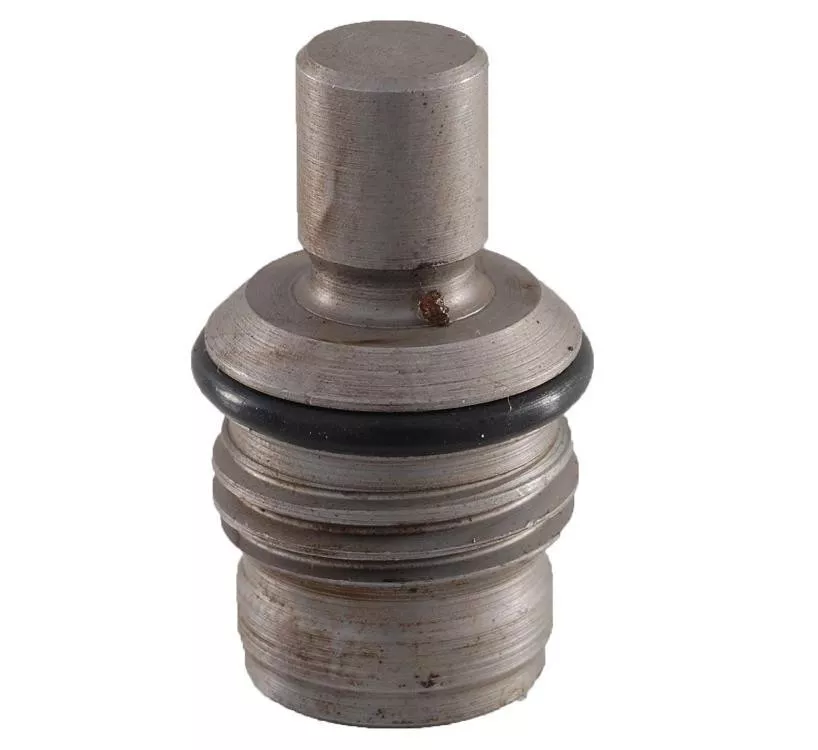 Lee Case Spinner Stud