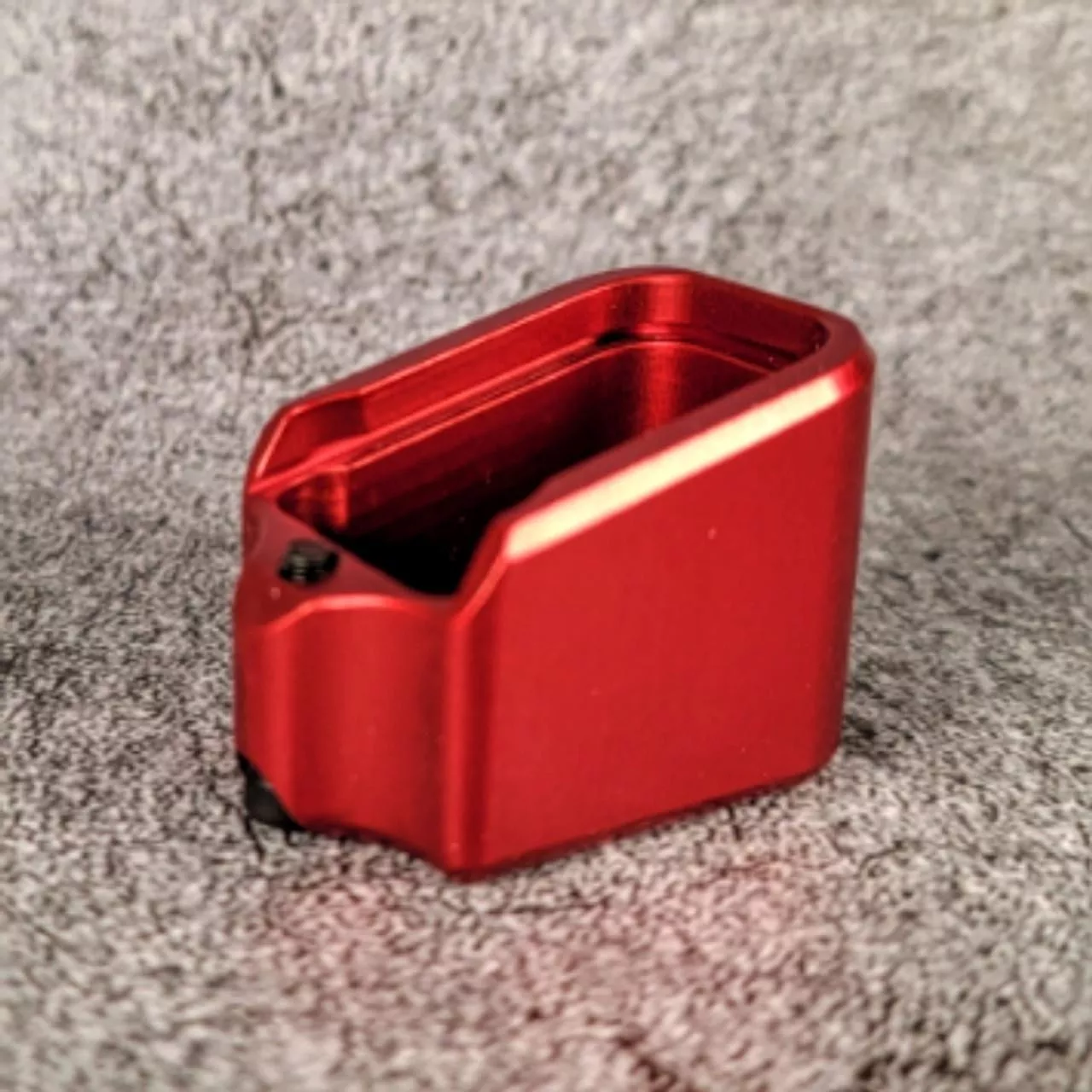 Taylor Freelance Canik Plus 4 Basepad - Seconds - Fiery red